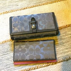 FINAL SALE COACH SIGNATURE large wallet checkbook